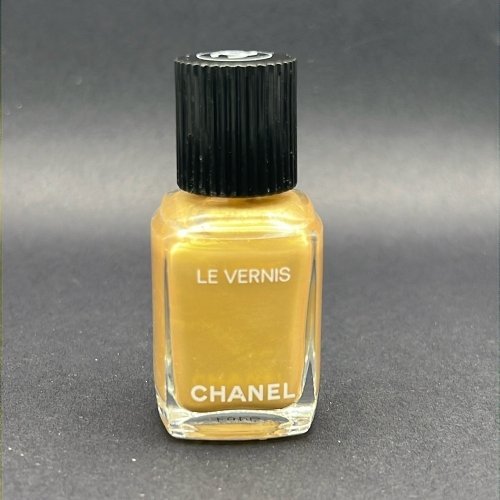 Chanel Le Vernis - 518 Chaine Or